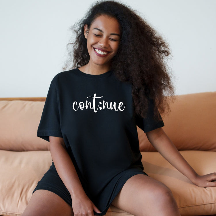Cont;nue Tee